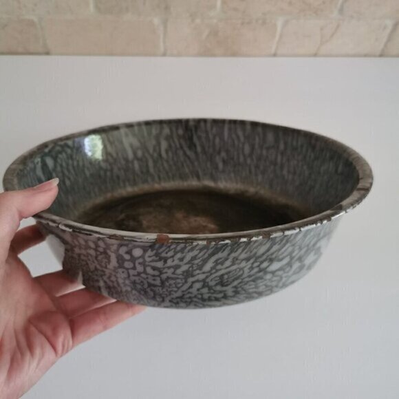 Vintage 10.5" Enamel Dish Pan Deep, Graniteware Gray Spatter Primitive Kitchen - Picture 2 of 7